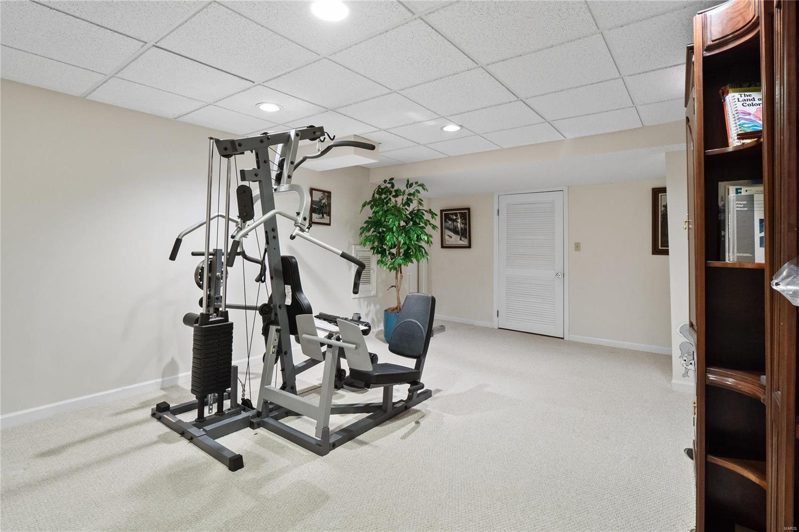 Ladue Lake Estates - Residential