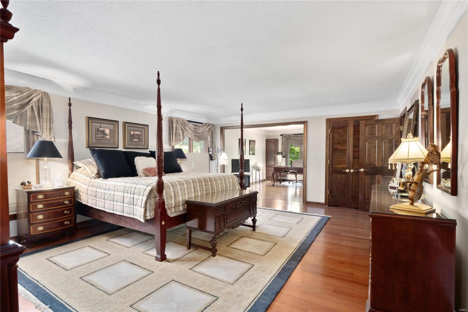 Ladue Lake Estates - Residential