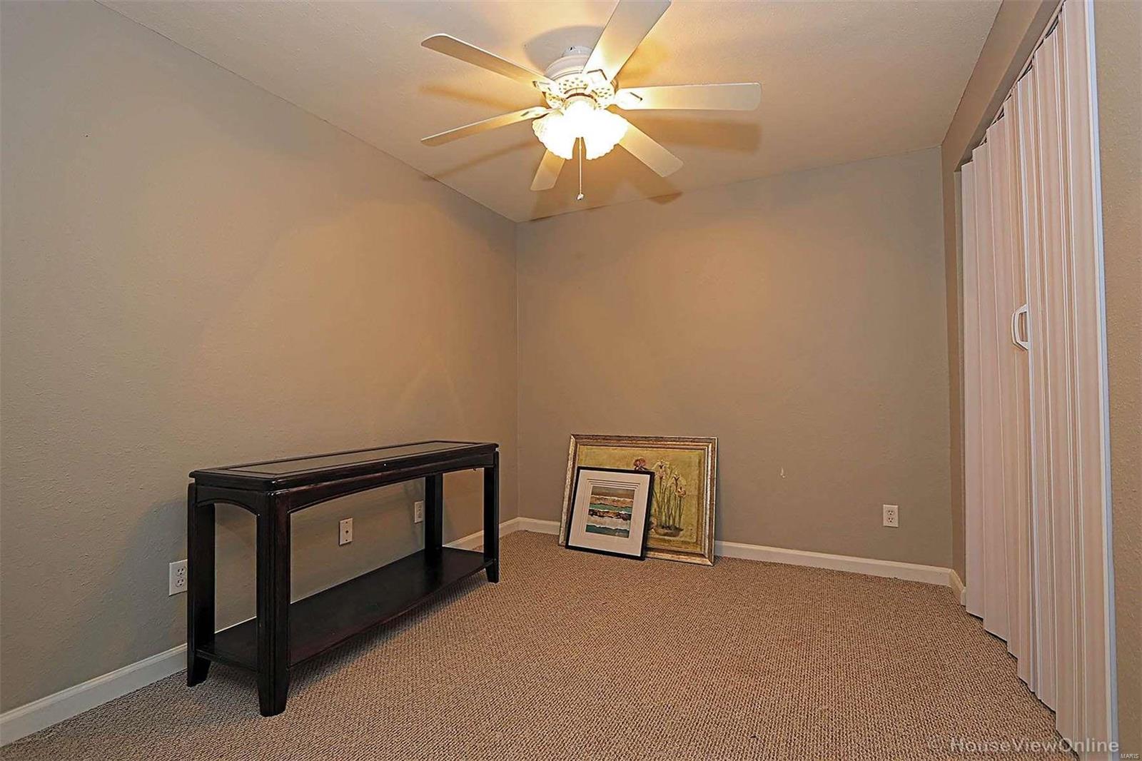 Oak Knoll Condominiums - Residential