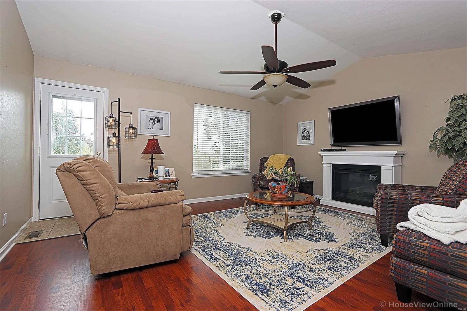 Oak Knoll Condominiums - Residential