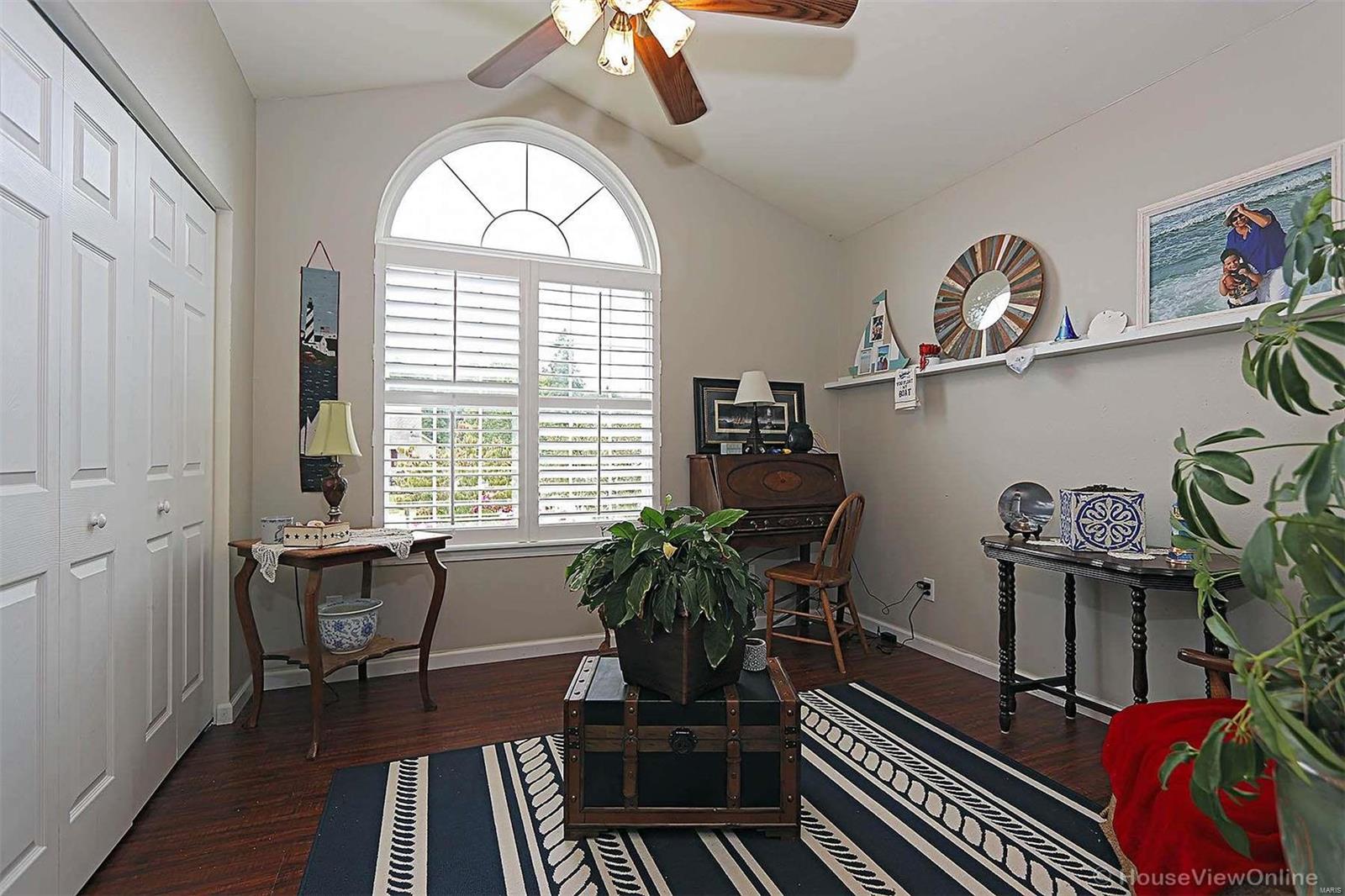 Oak Knoll Condominiums - Residential