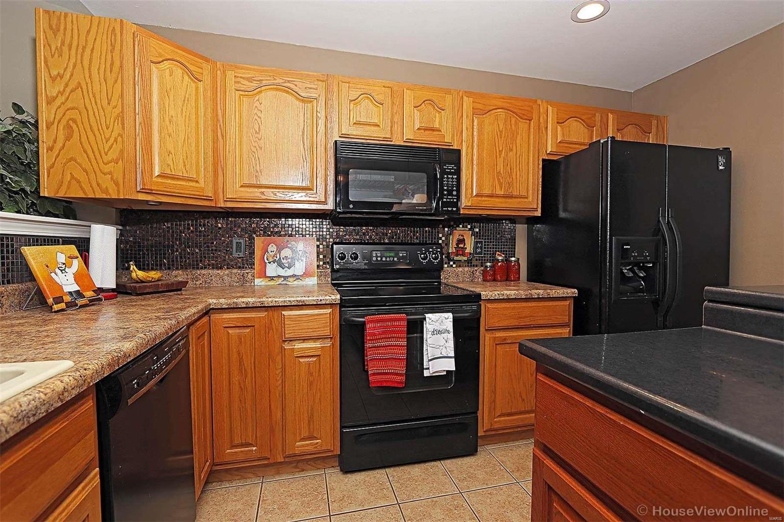 Oak Knoll Condominiums - Residential