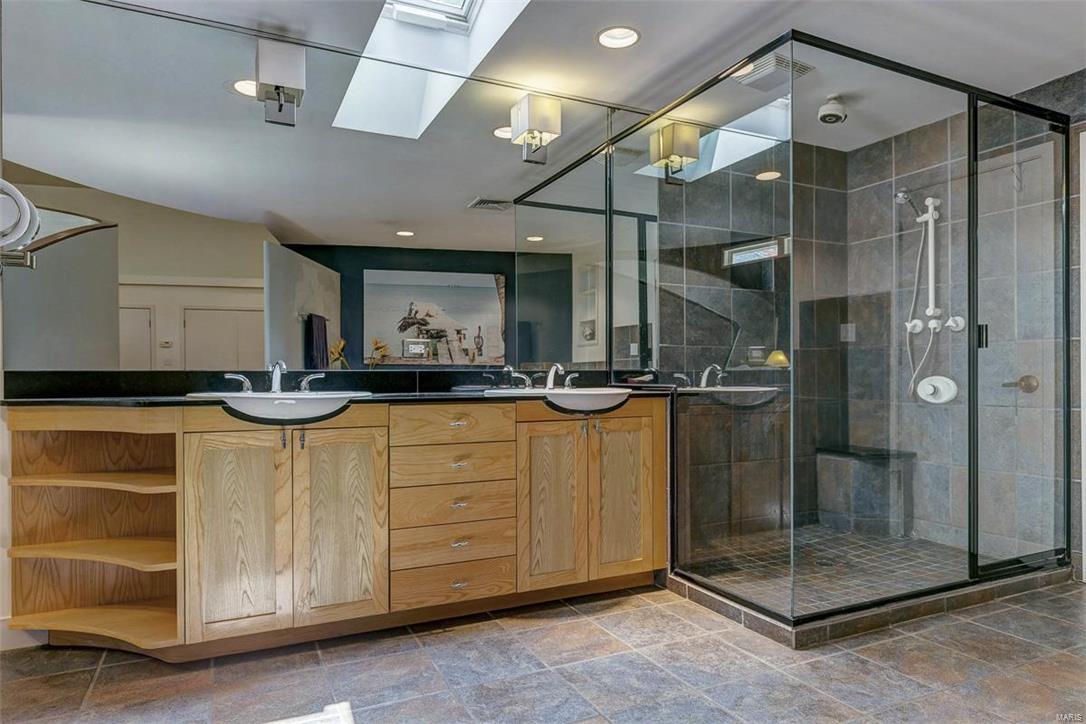 Section 19 Township 45 R 6 - Residential