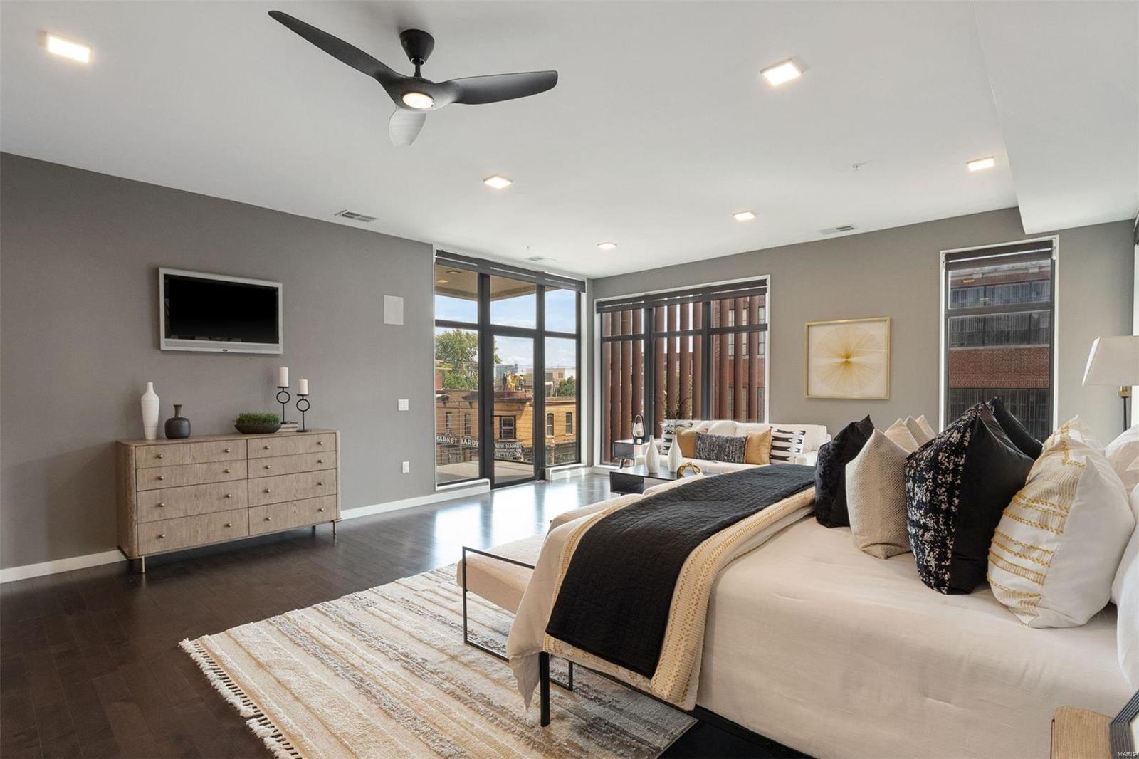 4101 Laclede - Residential