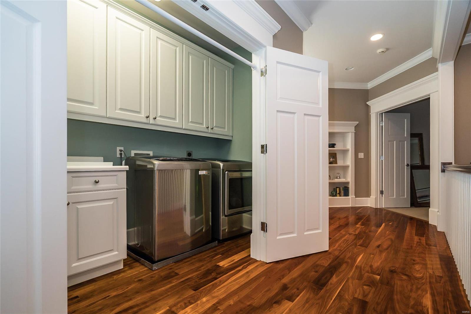 Glen Creek Lane - Residential