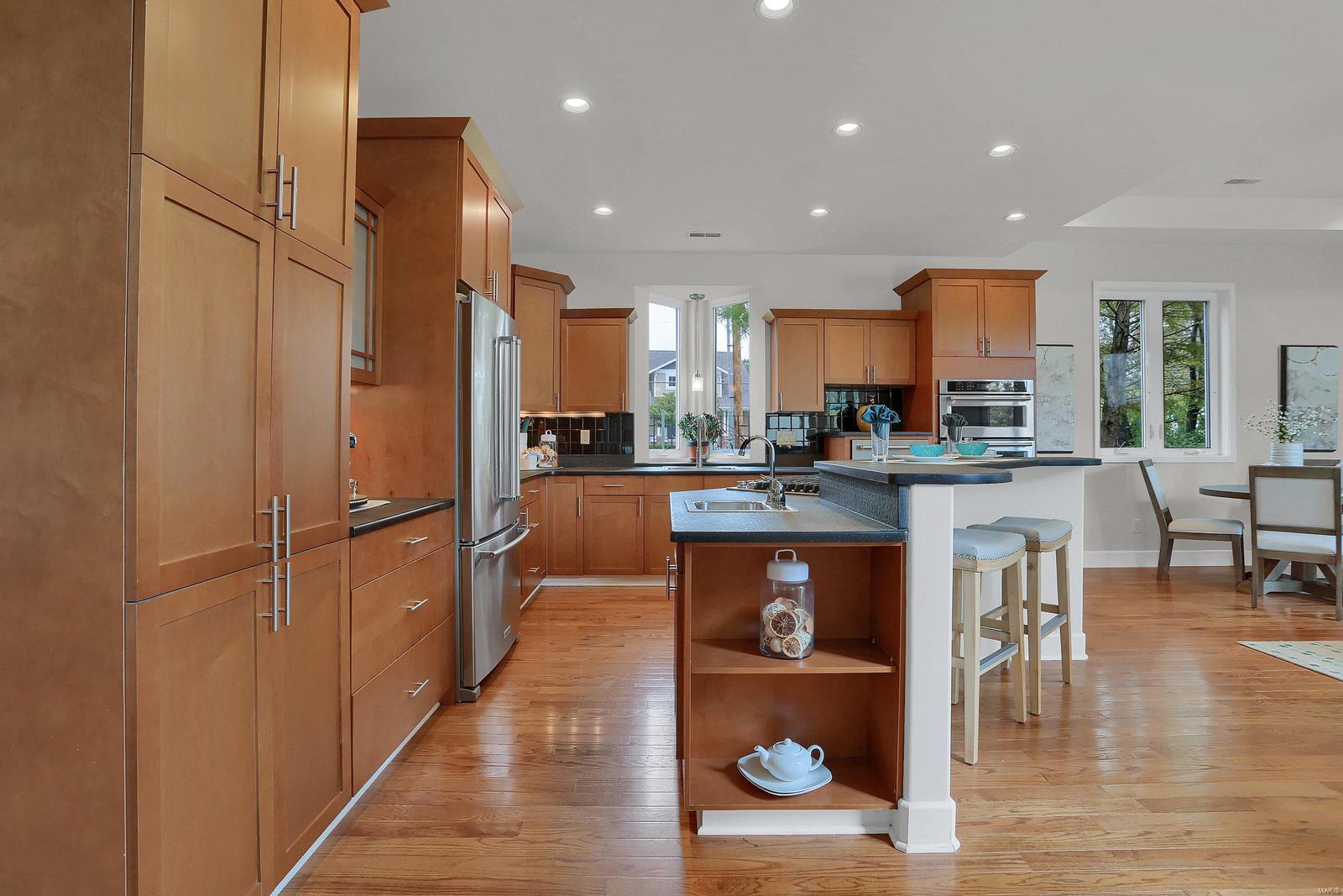 The Sommet At Old Big Bend - Residential