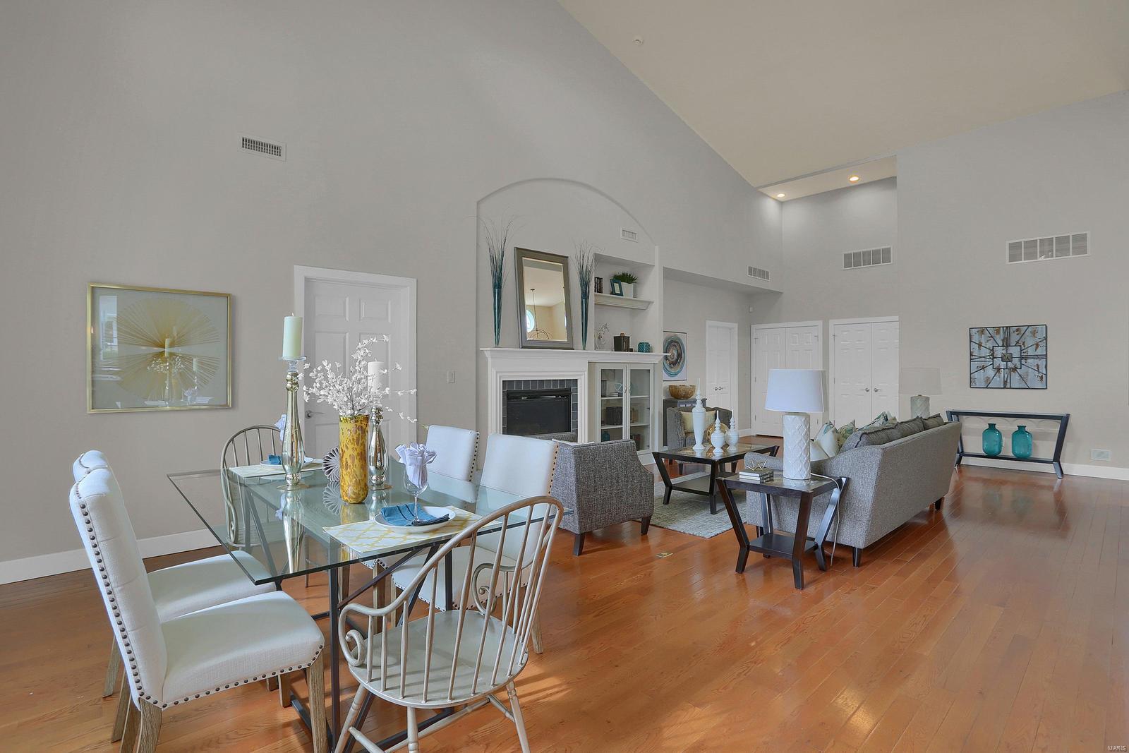 The Sommet At Old Big Bend - Residential