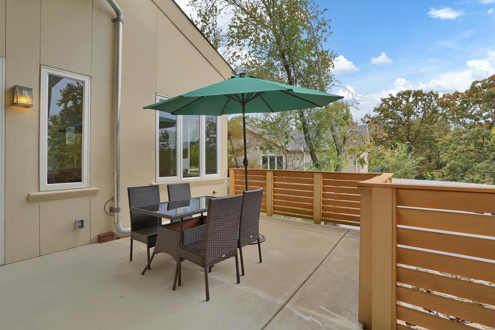 The Sommet At Old Big Bend - Residential