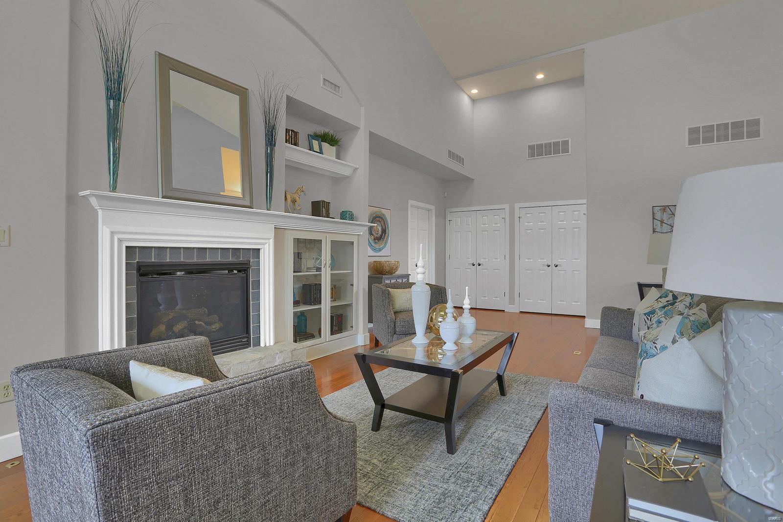 The Sommet At Old Big Bend - Residential