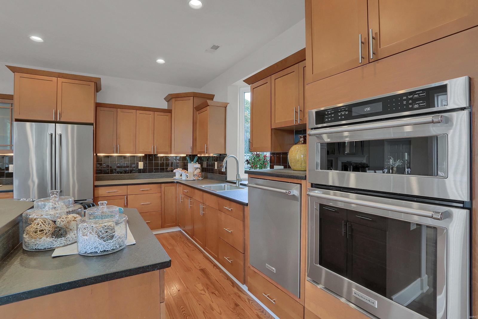 The Sommet At Old Big Bend - Residential