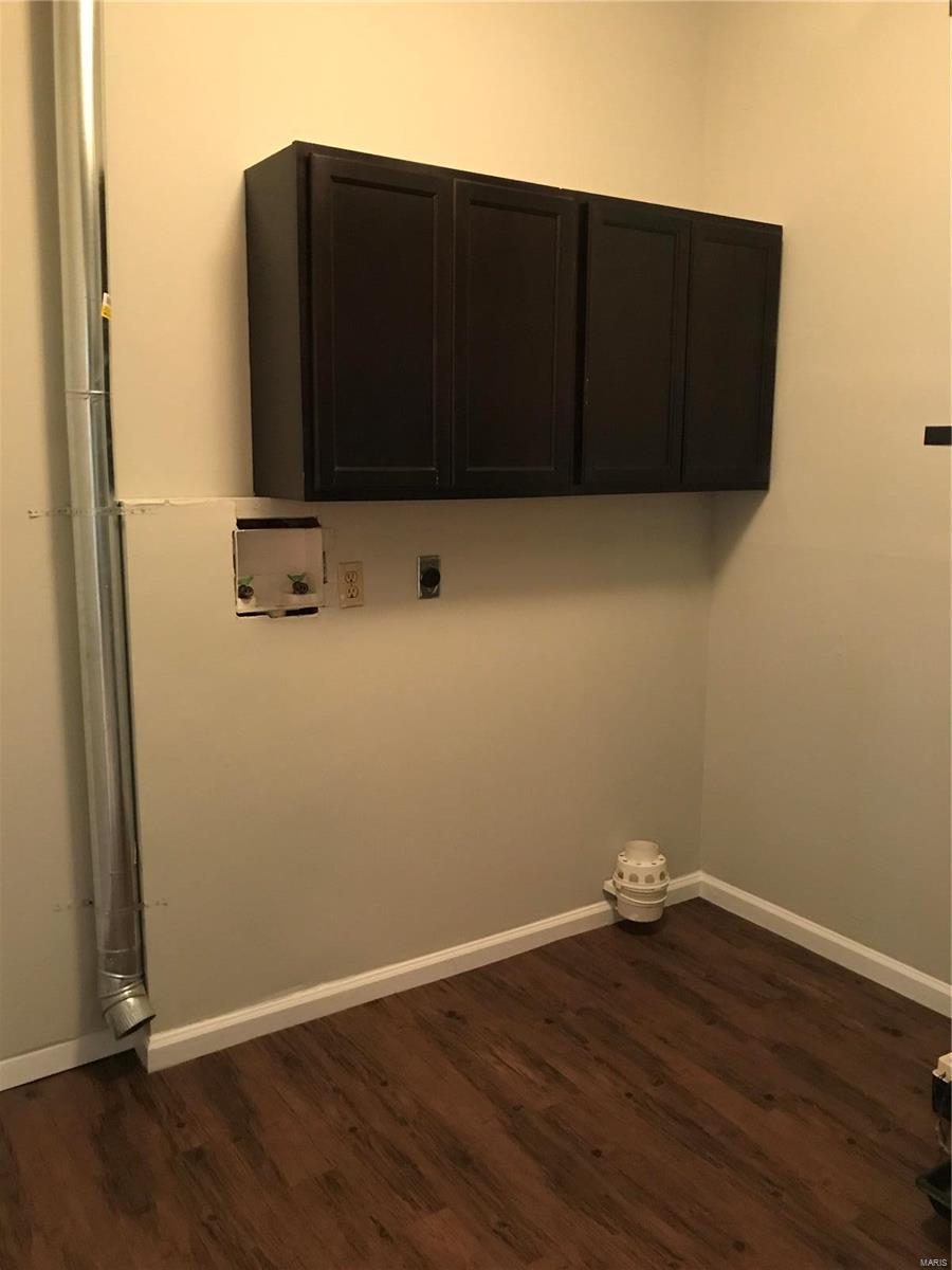 Tyler Place Condo - Residential