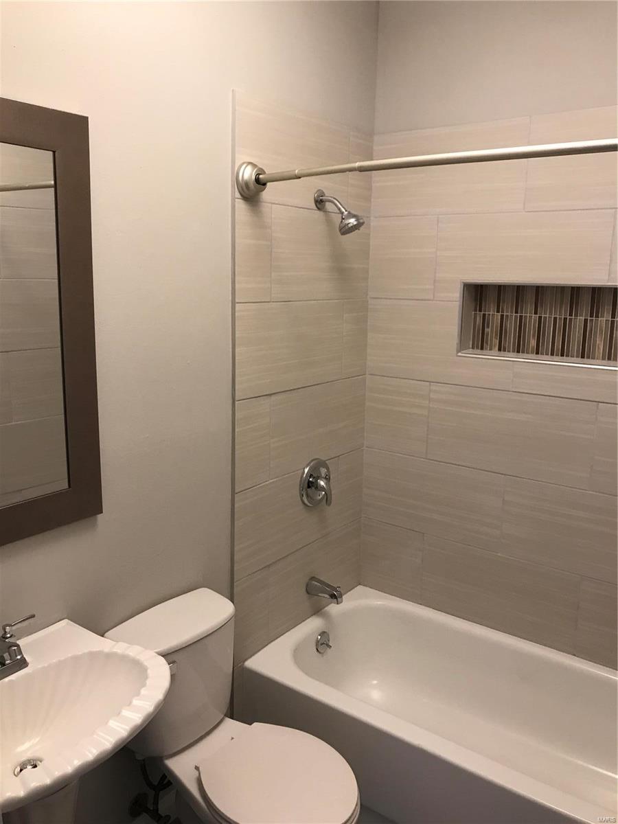 Tyler Place Condo - Residential