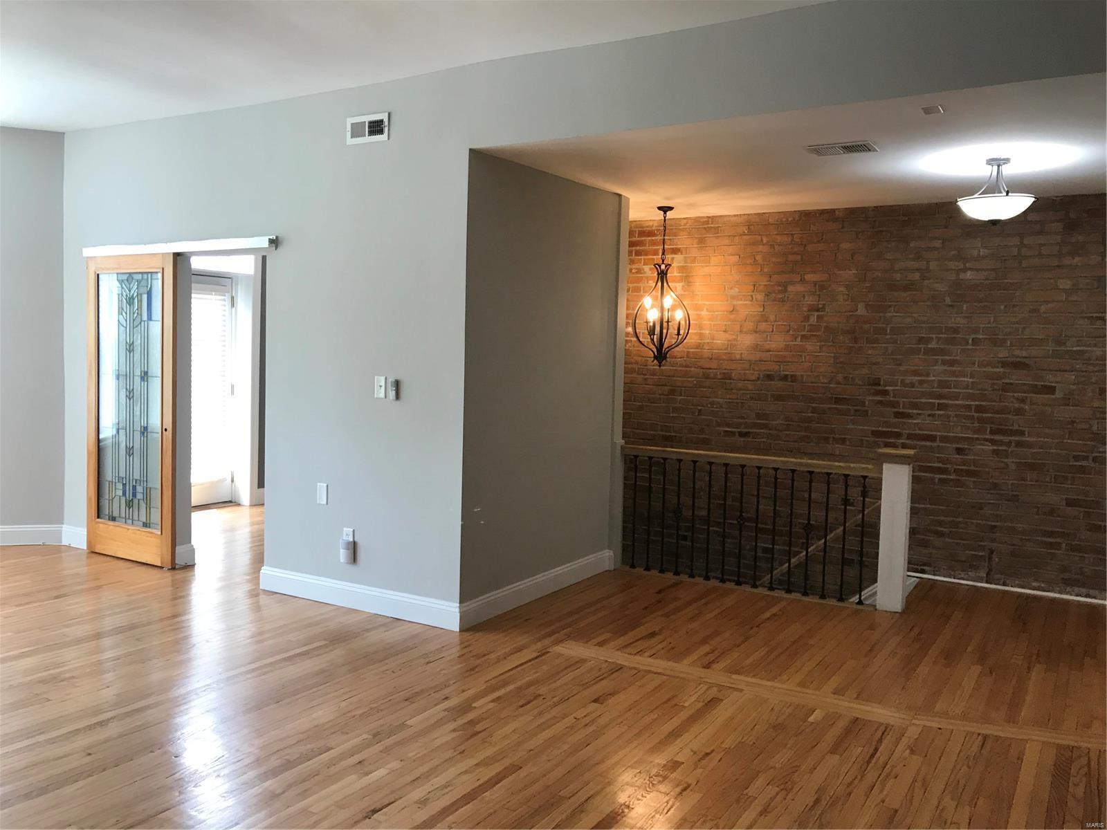 Tyler Place Condo - Residential