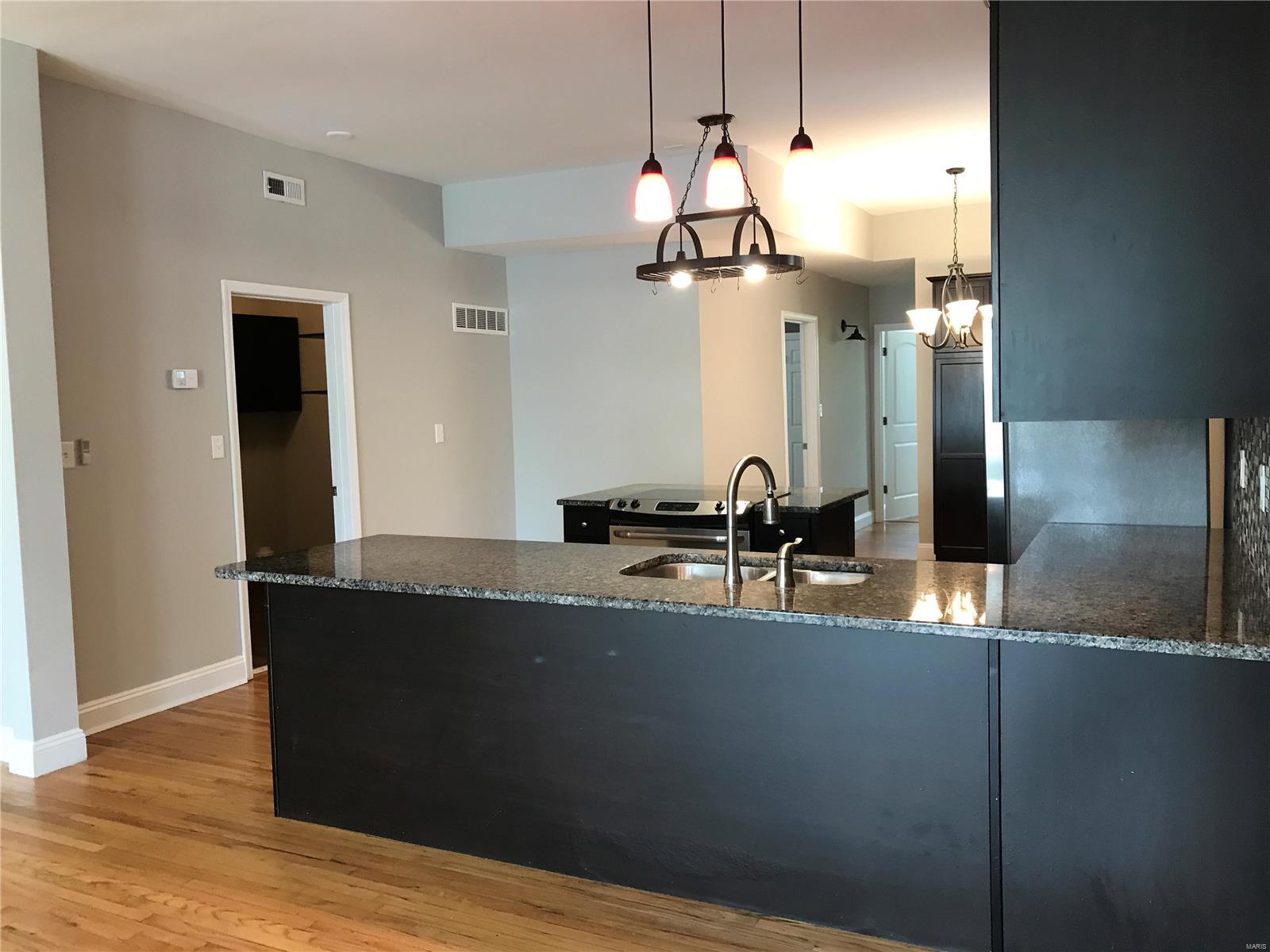 Tyler Place Condo - Residential