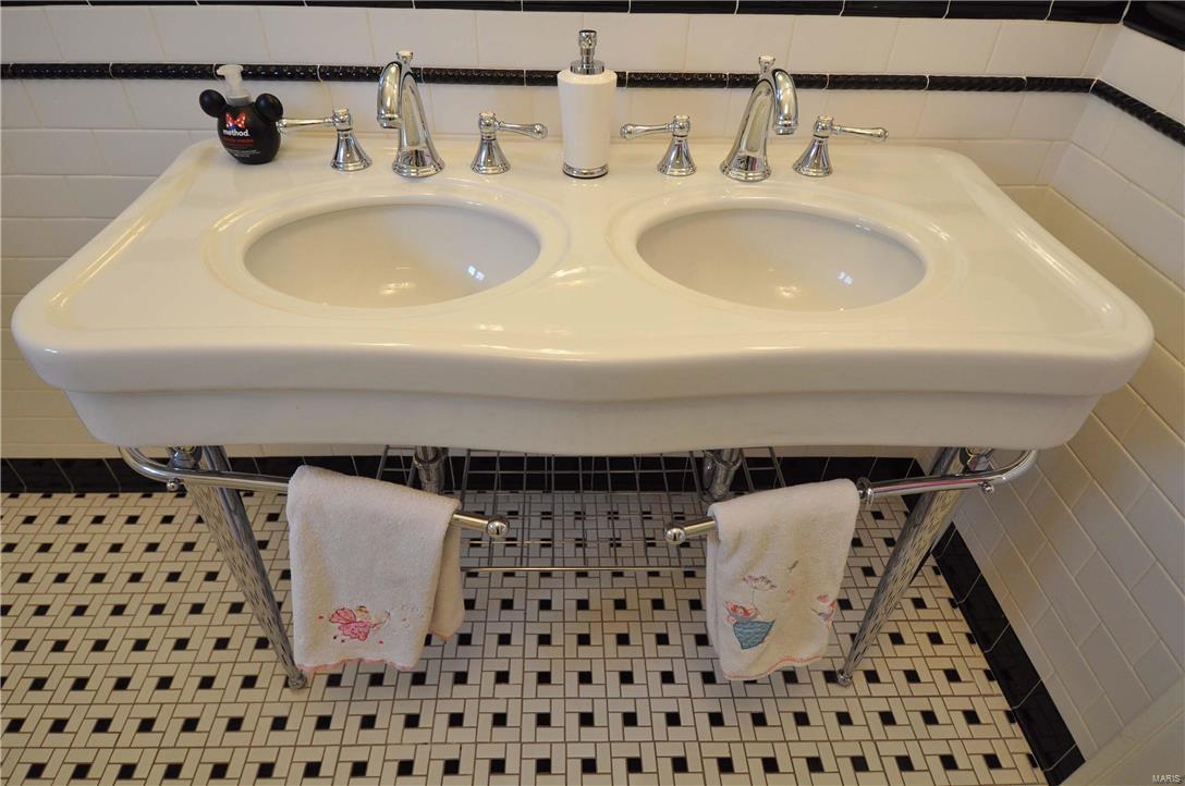 Mary Gore - Residential