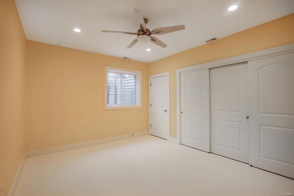 Oak Estates - Residential