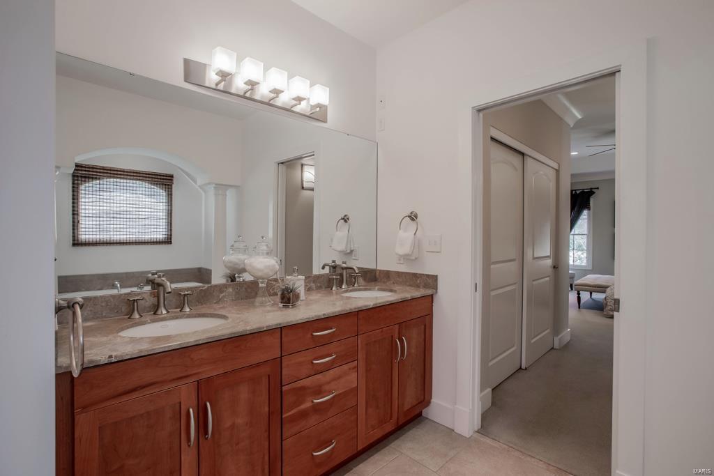 Oak Estates - Residential