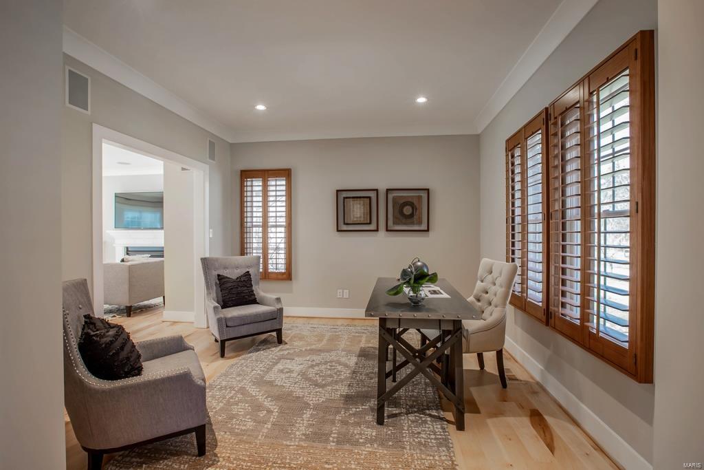 Oak Estates - Residential