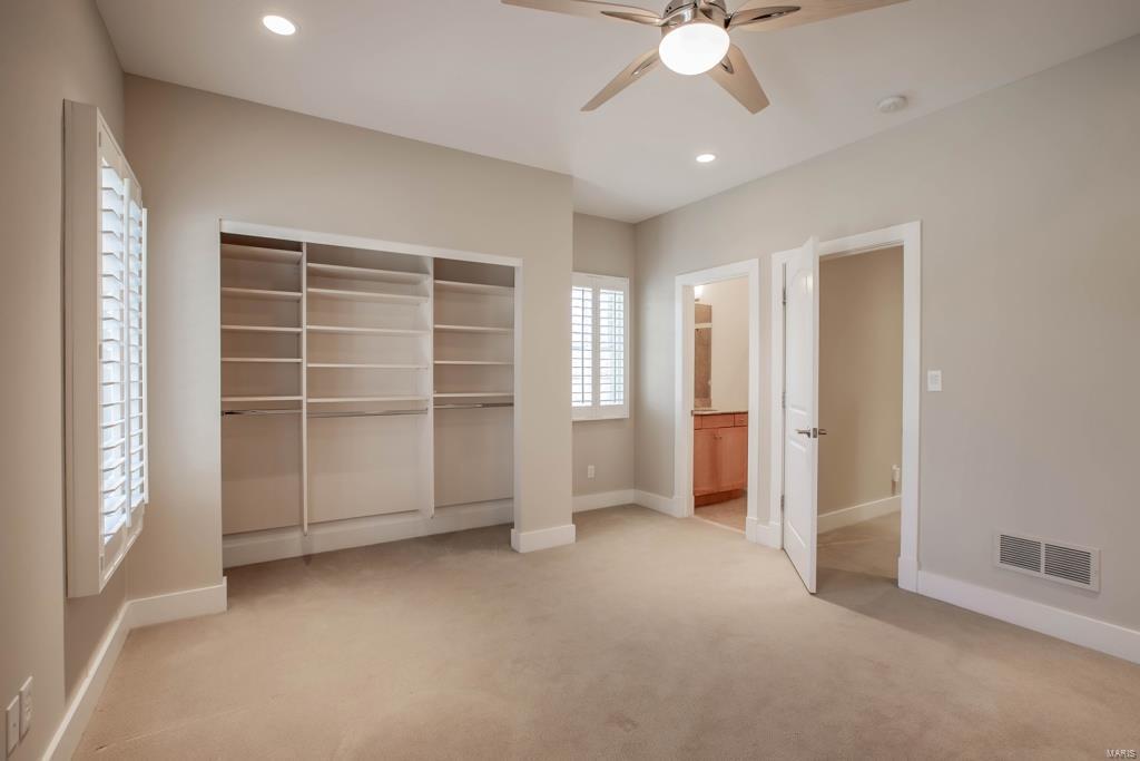 Oak Estates - Residential