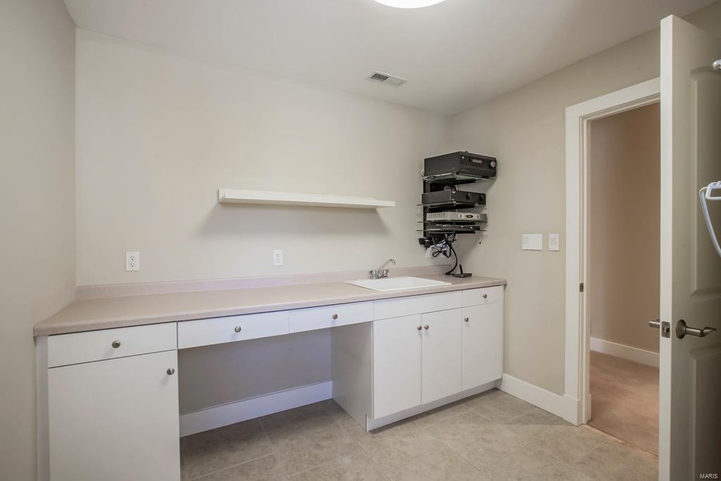 Oak Estates - Residential