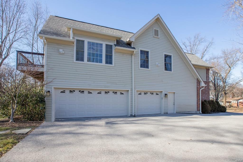 Oak Estates - Residential