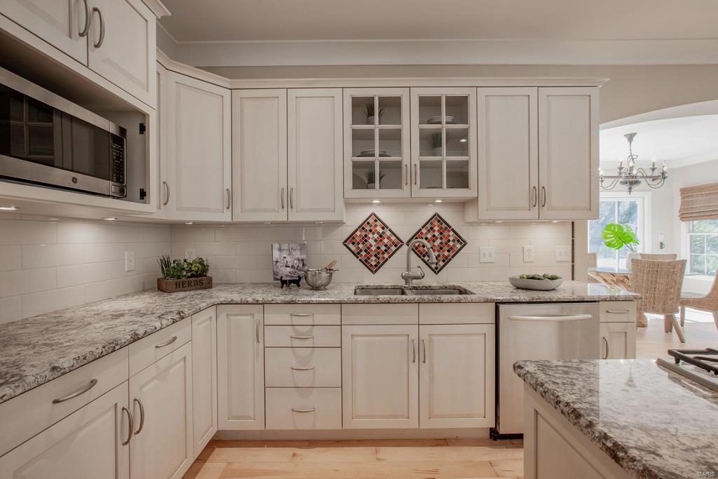 Oak Estates - Residential