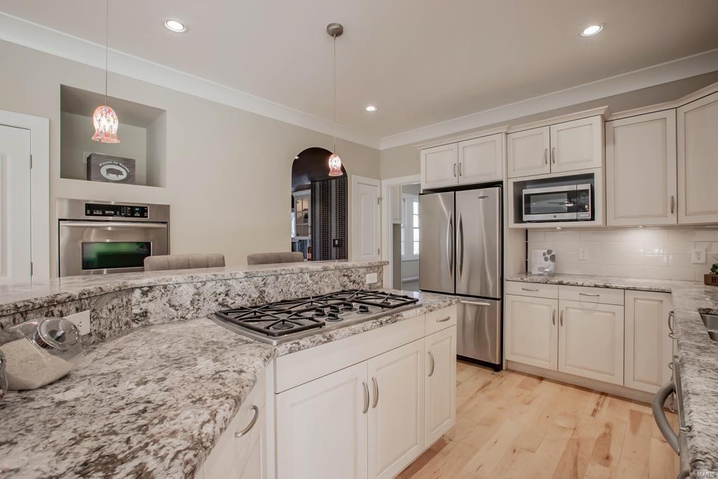 Oak Estates - Residential