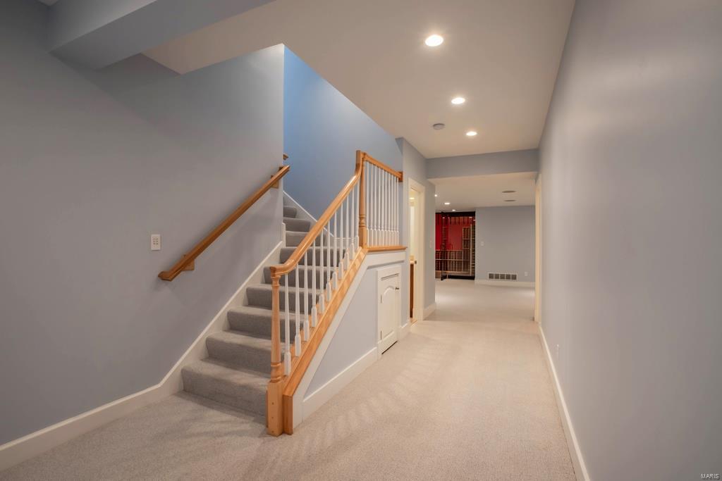 Oak Estates - Residential