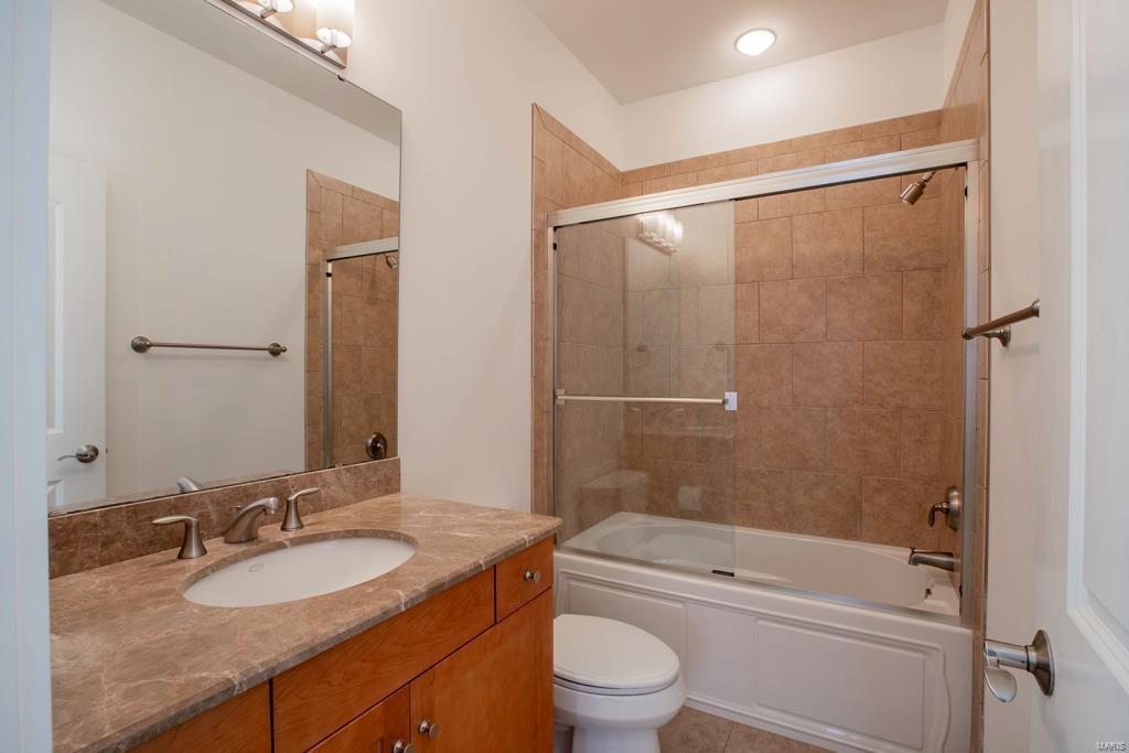 Oak Estates - Residential