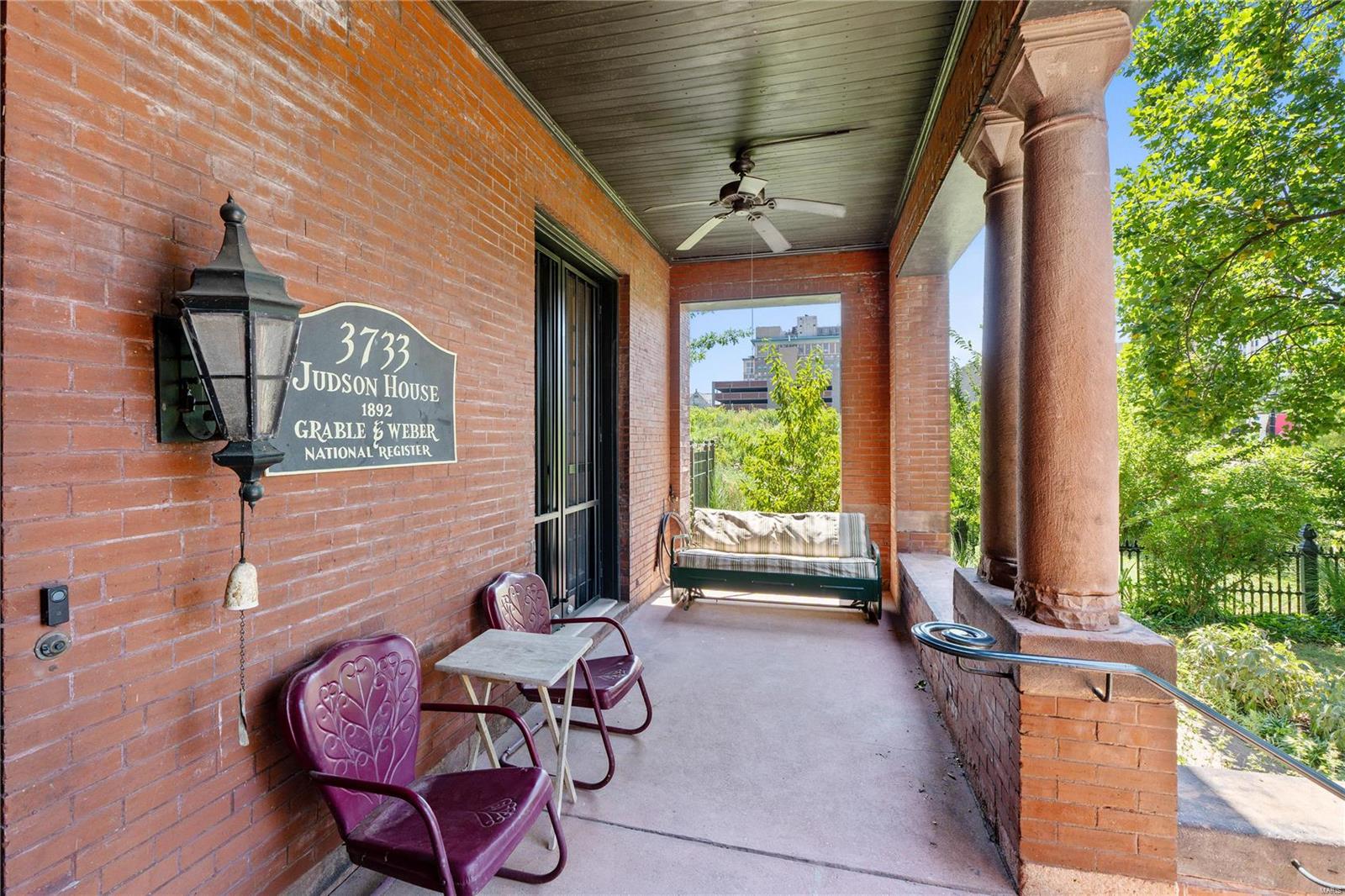 City/St Louis - Residential