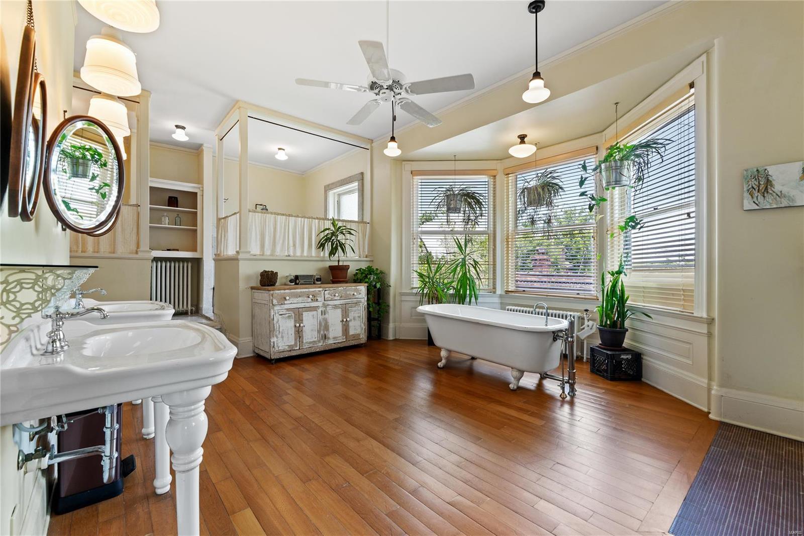 City/St Louis - Residential