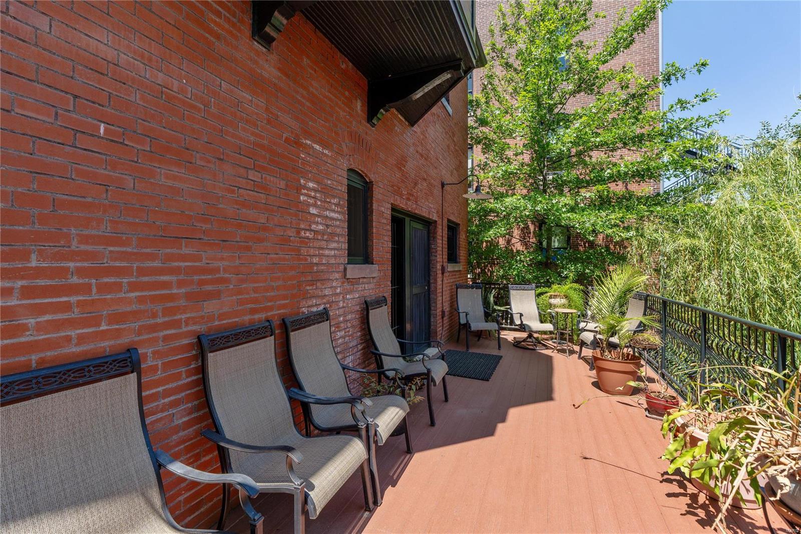 City/St Louis - Residential