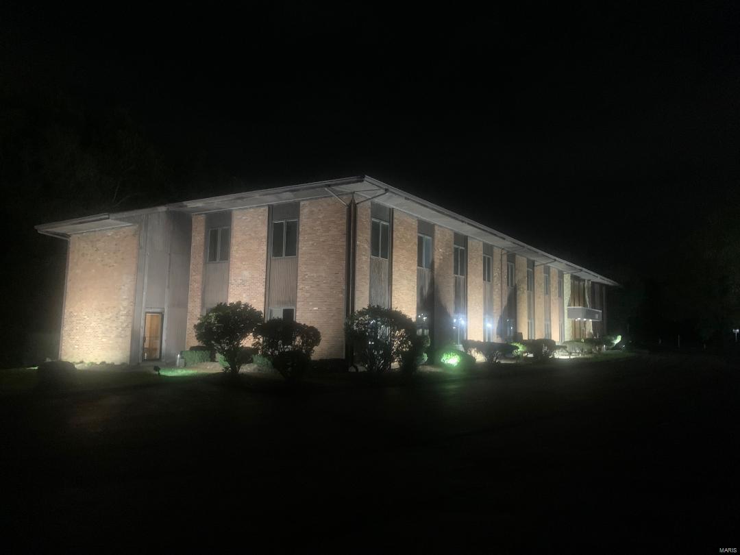 Grand Glaize Village Ph 1 - Commercial Sale