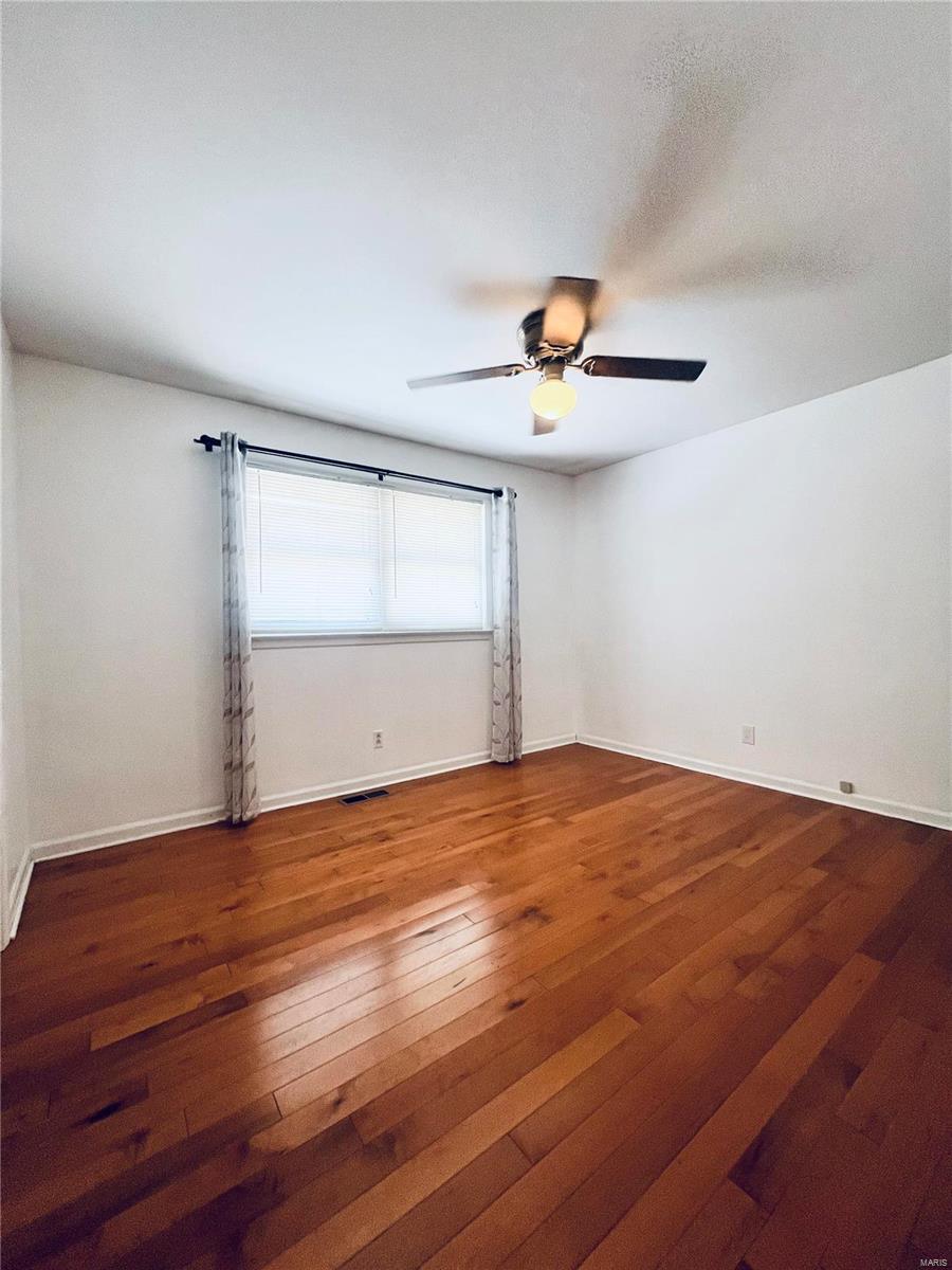 Hazelwood, Missouri 63042, United States, 2 Bedrooms Bedrooms, ,1 BathroomBathrooms,Residential,Pending,3248