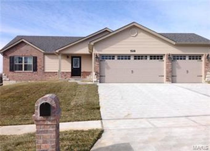 3 CAR GARAGE! MAKE THIS HOME YOUR OWN! This home is under construction CHOOSE YOUR "COLORS"! IVIE LEAGUE HOMES IS OFFERING A BRAND NEW 3 Bedroom, 2 Bath SPLIT BEDROOM Ranch w/vaulted kitchen, Great Room and Dining Room! Our Princeton Model has pantry, 42" soft close, maple cabinets w hardware, upgraded faucets, STAINLESS STEEL Stove, Microwave, Dishwasher and REFRIGERATOR! Granite counter tops, ceramic tile floors and a breakfast bar! 4" trim, pre wire for ceiling fans, rounded corners, lever door handles and Panel doors. Master suite is vaulted with grand master bath. 72" adult height, double bowl vanity, separate jetted tub, seated shower, walk in closet and ceramic tile flooring! Some features include ice maker/water hook up, garage door openers, sump pump/pit, plumbing rough in the LOWER LEVEL. FULL SOD YARD! GET MORE WITH ALL OF OUR INCLUDED FEATURES! Pictures are of a previously built home. All features may not be the same.
COME BUILD WITH US! WE MAKE IT EASY!