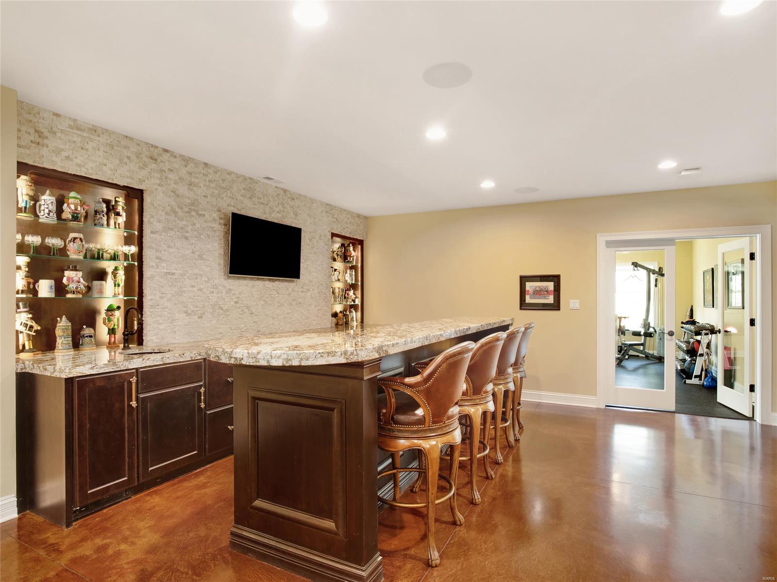 Ballas Courts - Residential