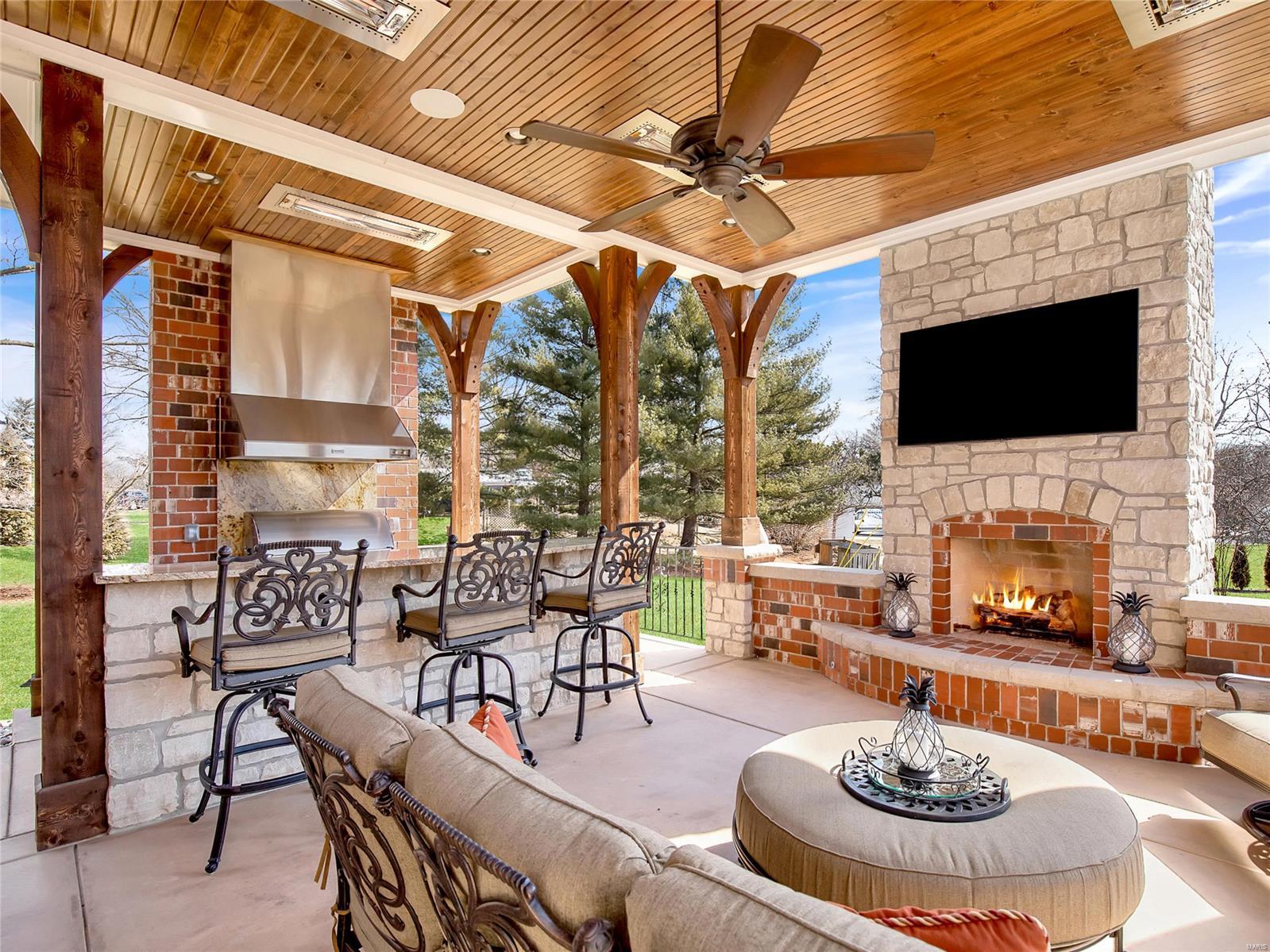 Ballas Courts - Residential