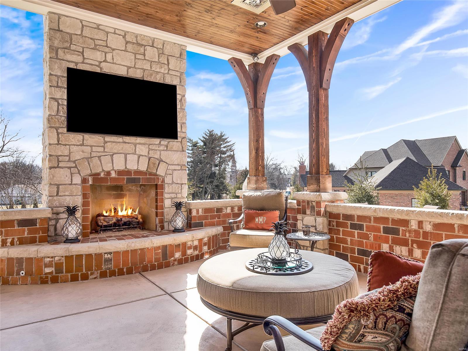 Ballas Courts - Residential