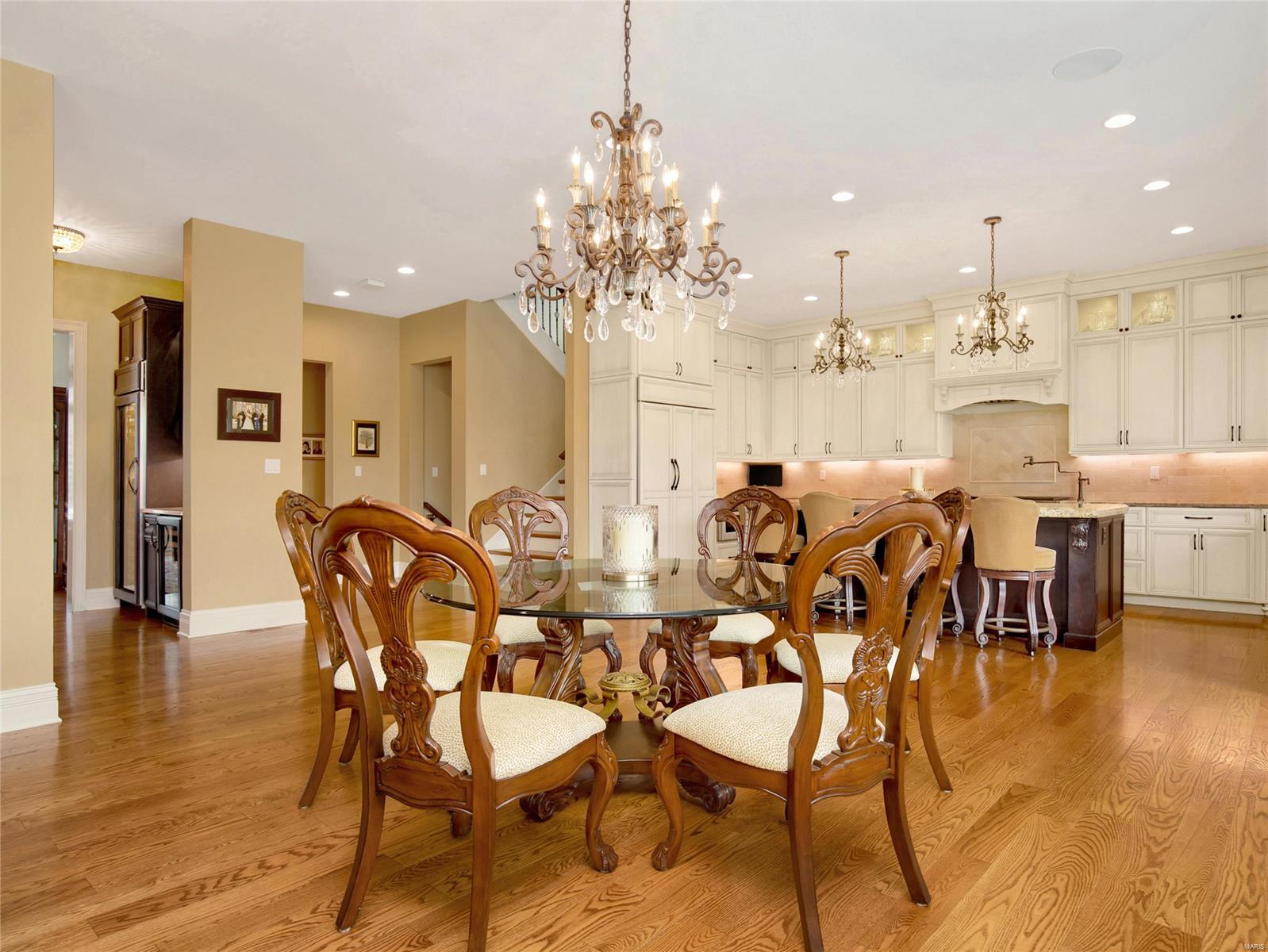 Ballas Courts - Residential