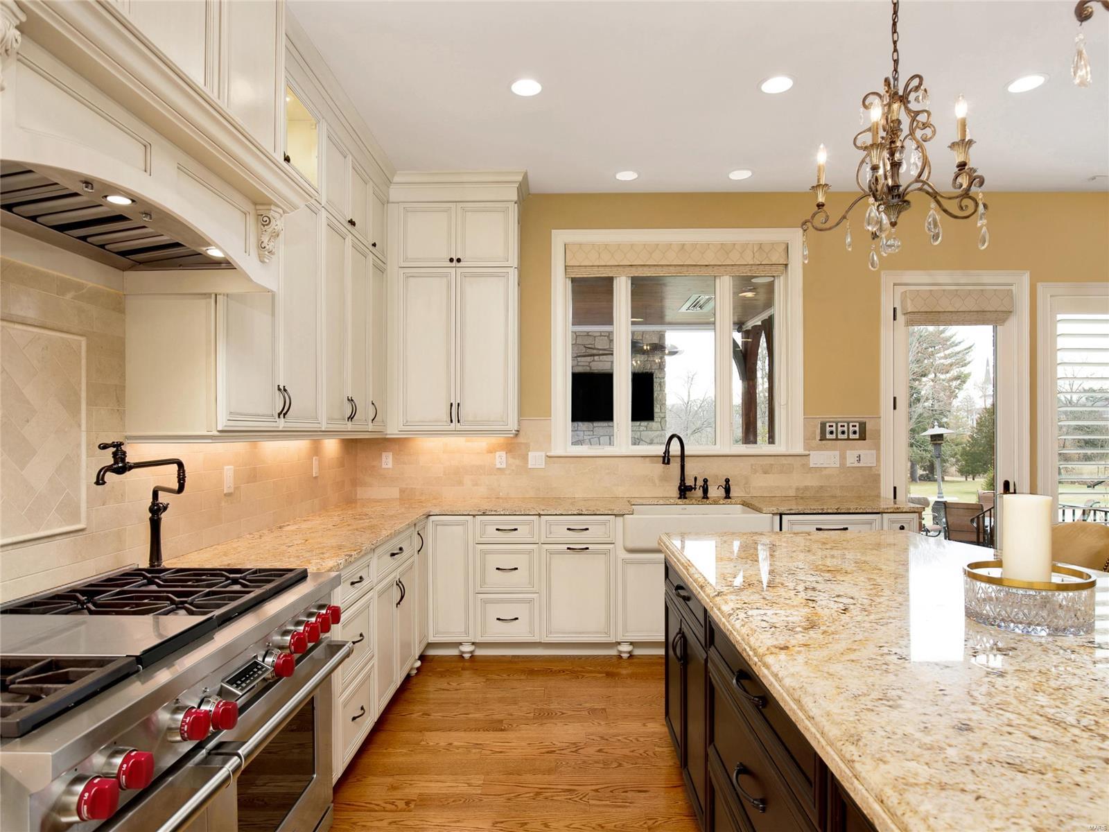 Ballas Courts - Residential