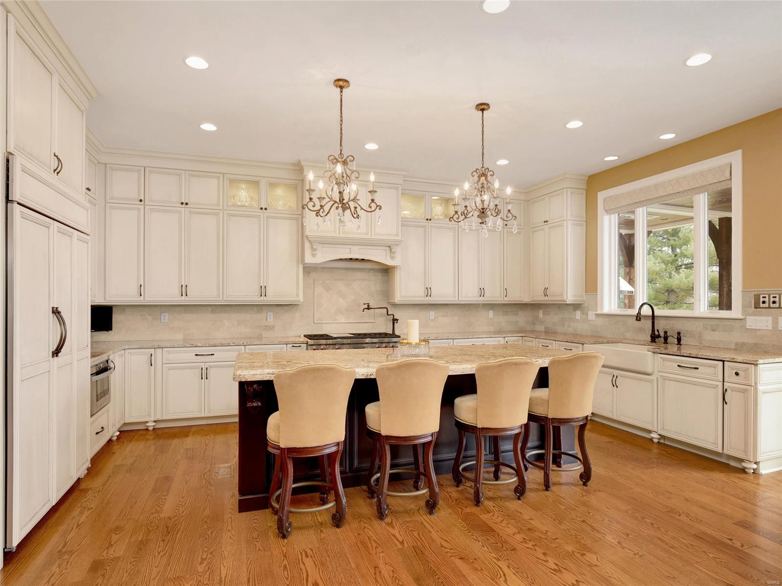 Ballas Courts - Residential