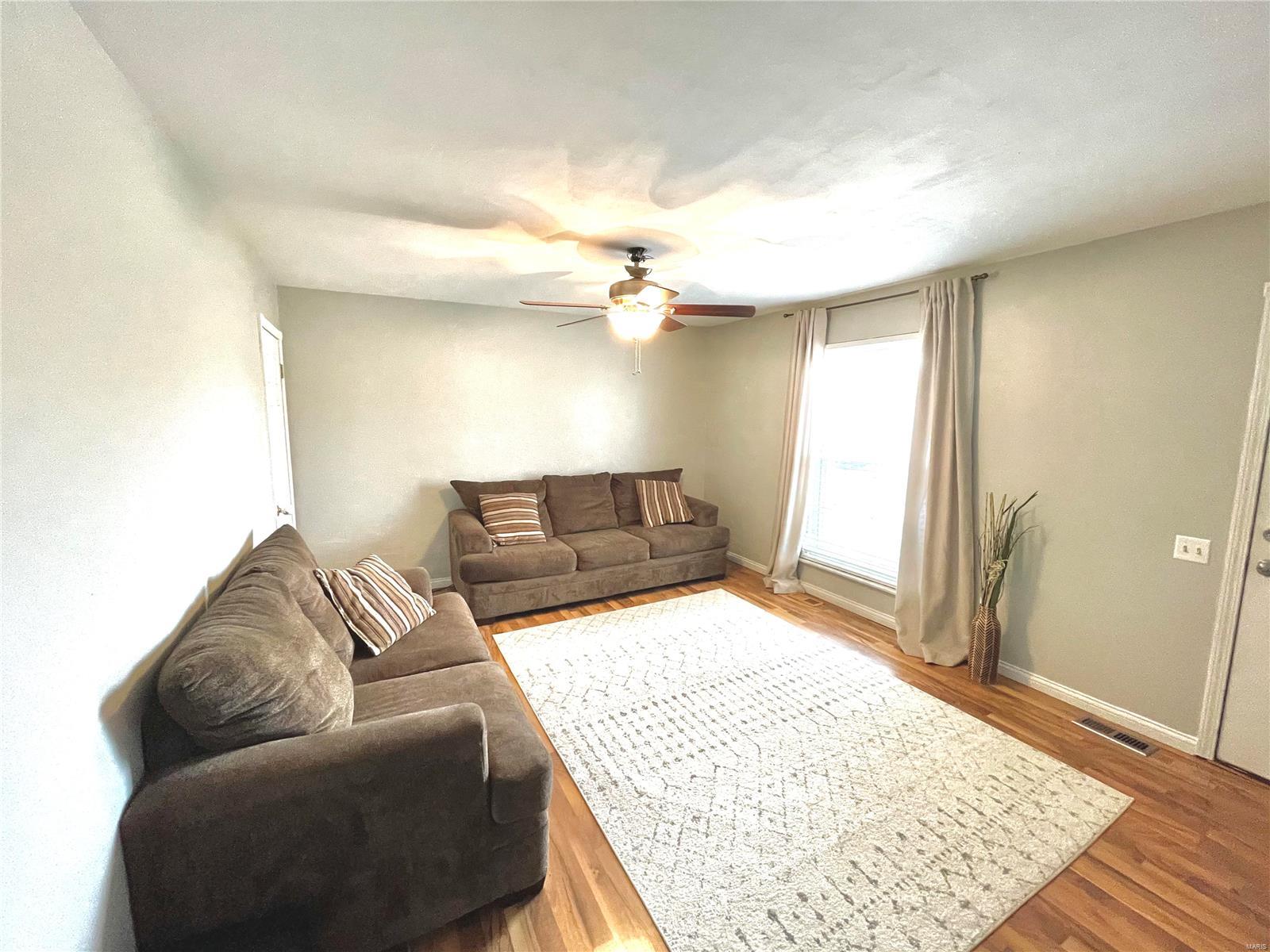 St Chas Hills #6 - Residential