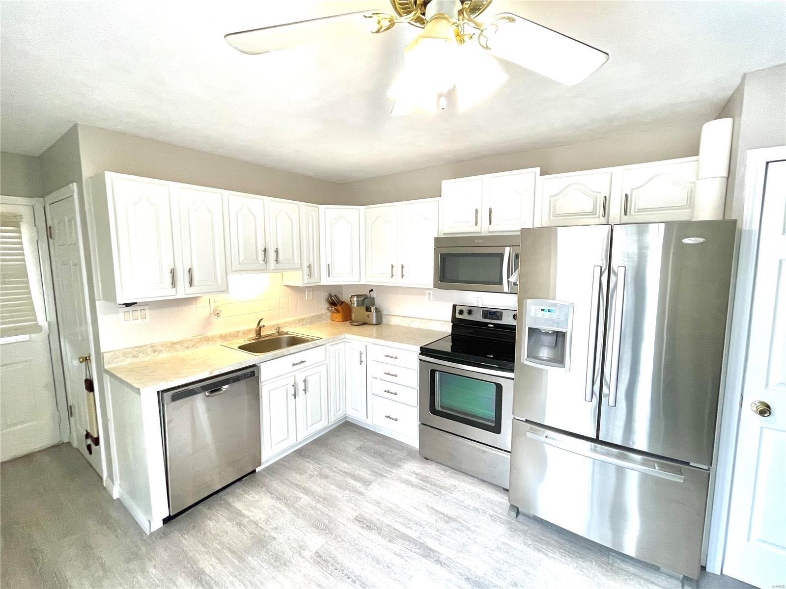 St Chas Hills #6 - Residential