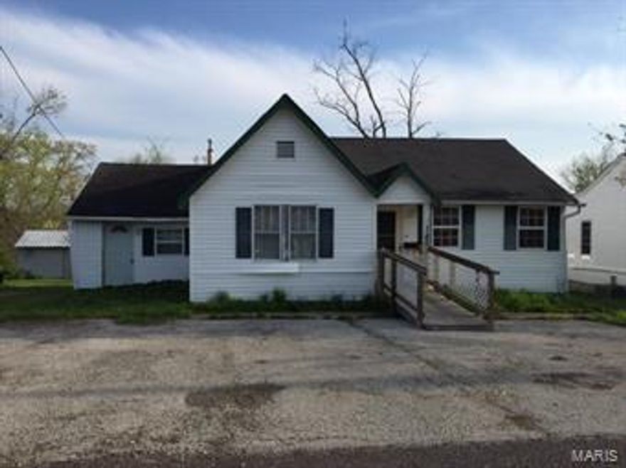 2 bedroom/1 bath ranch with addition that could potentially be used as 3rd bedroom. Home has nice sized yard. Spacious kitchen.  Why rent when you can buy?  Front entry offers ramp instead of stairs.  Home needs a lot of TLC but is a ready canvas and offers a lot of potential to be something great! Call today! SpecialListingConditions: Foreclosure