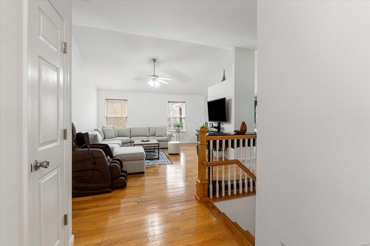 9 Amber Ridge Court