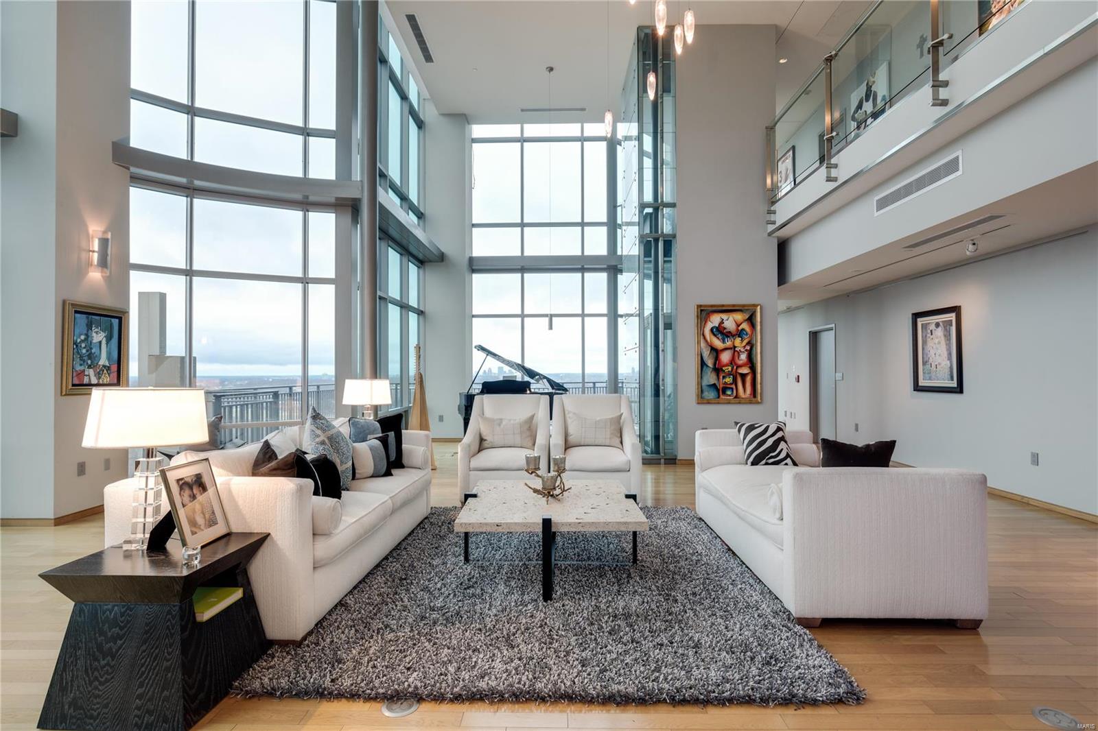 Park East Tower - Residential