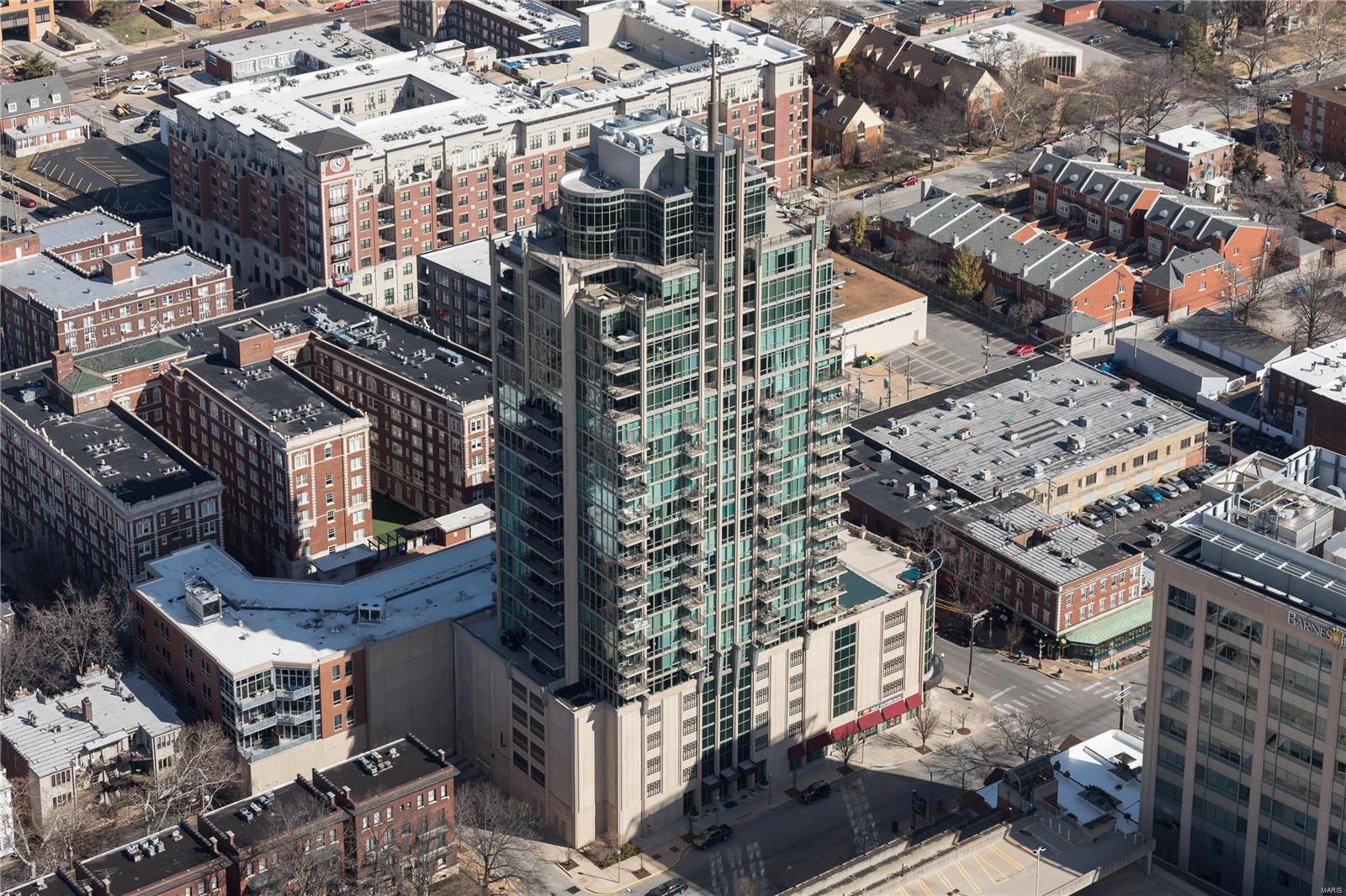 Park East Tower - Residential