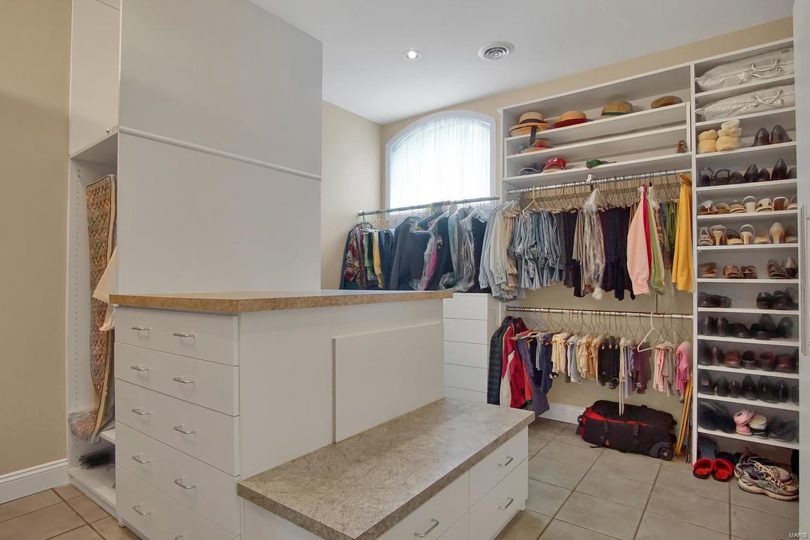 High Meadow Road - Residential