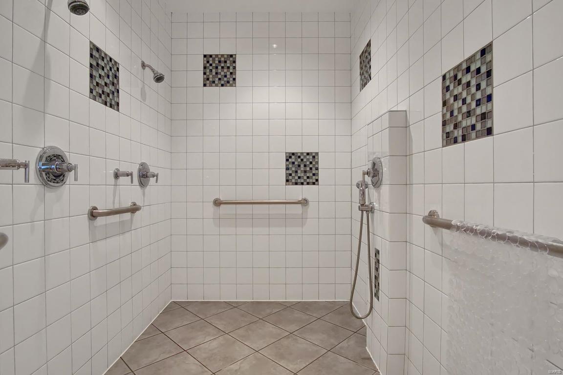 High Meadow Road - Residential