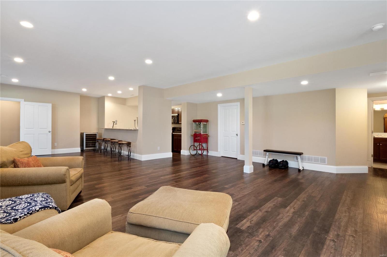 Frontenac Park - Residential